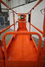 jlg-6rs-b200030621-1_2015-jlg-1930es-electric-scissor-lift_4