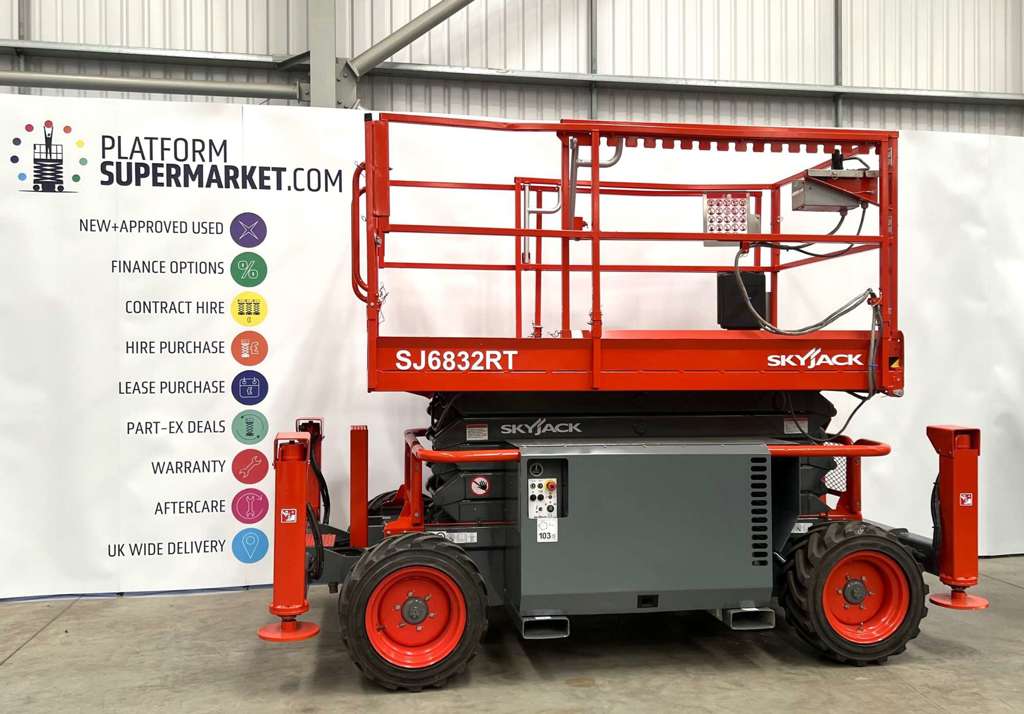 skyjack-sj6832rt-used-001-1-scaled.jpg
