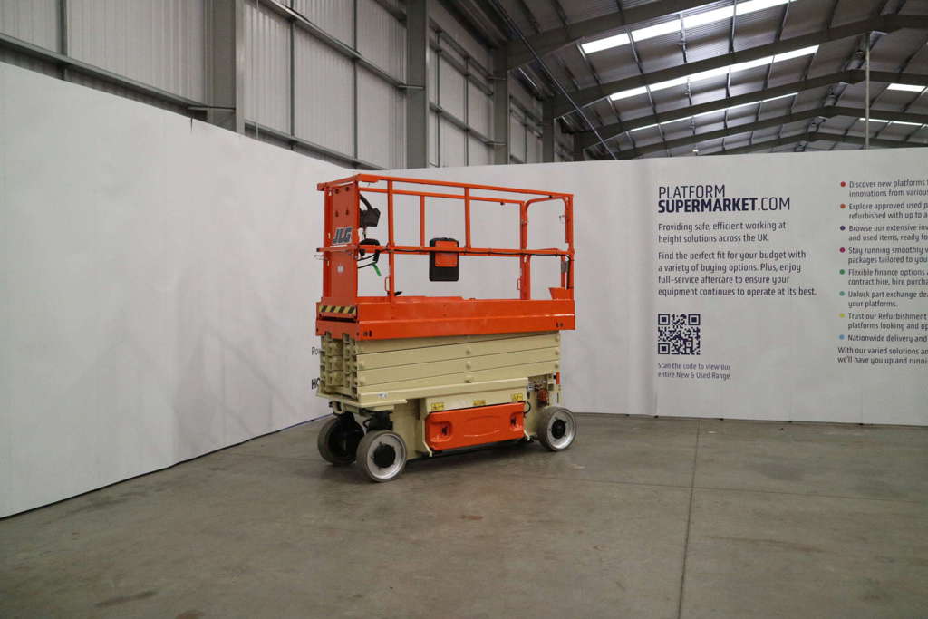 jlg-es2632-b200024489-1_2015-jlg-es2632-electric-scissor-lift_1.jpg
