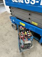 gs1932-used-001_7-8m-used-genie-gs1932-electric-scissor-lift_7