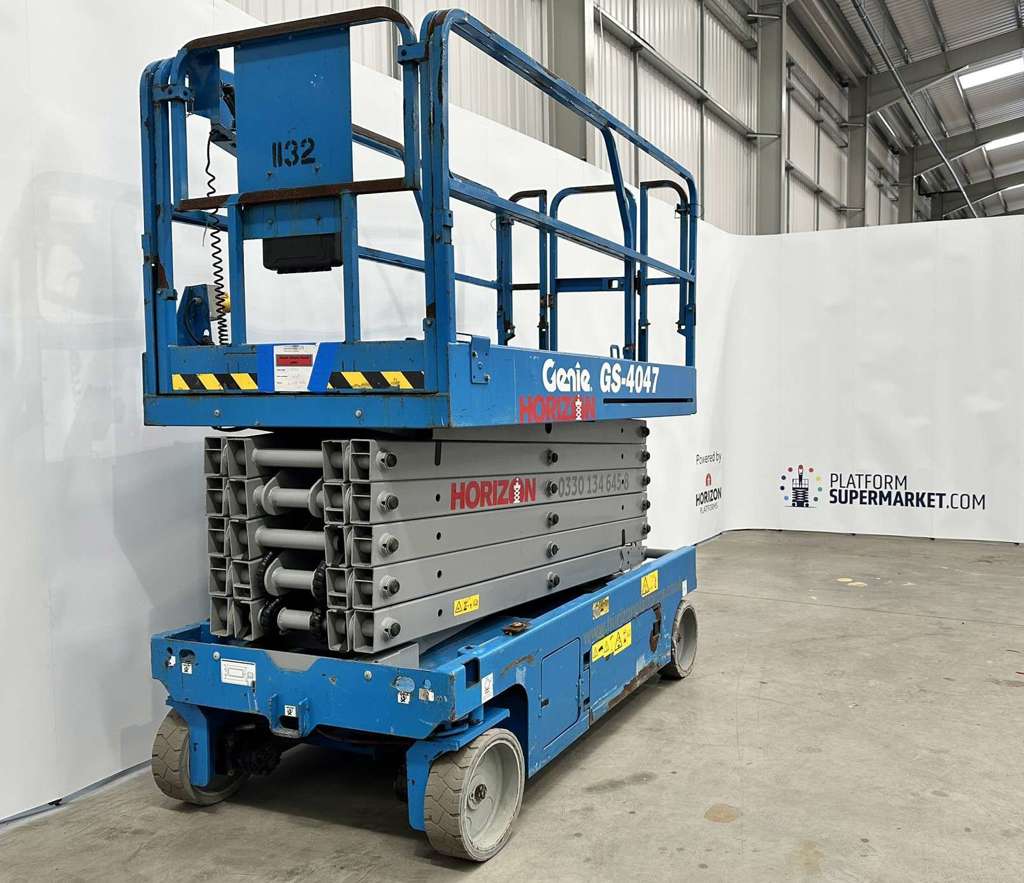 gs4047-fleet_13-93m-used-genie-gs4047-electric-scissor-lift_1.jpg